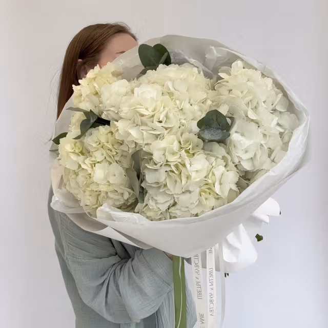 34 — THE ÁME Flowers