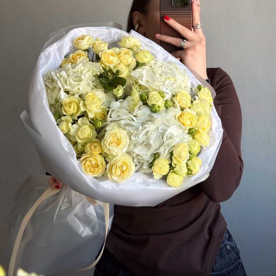 6 — THE ÁME Flowers