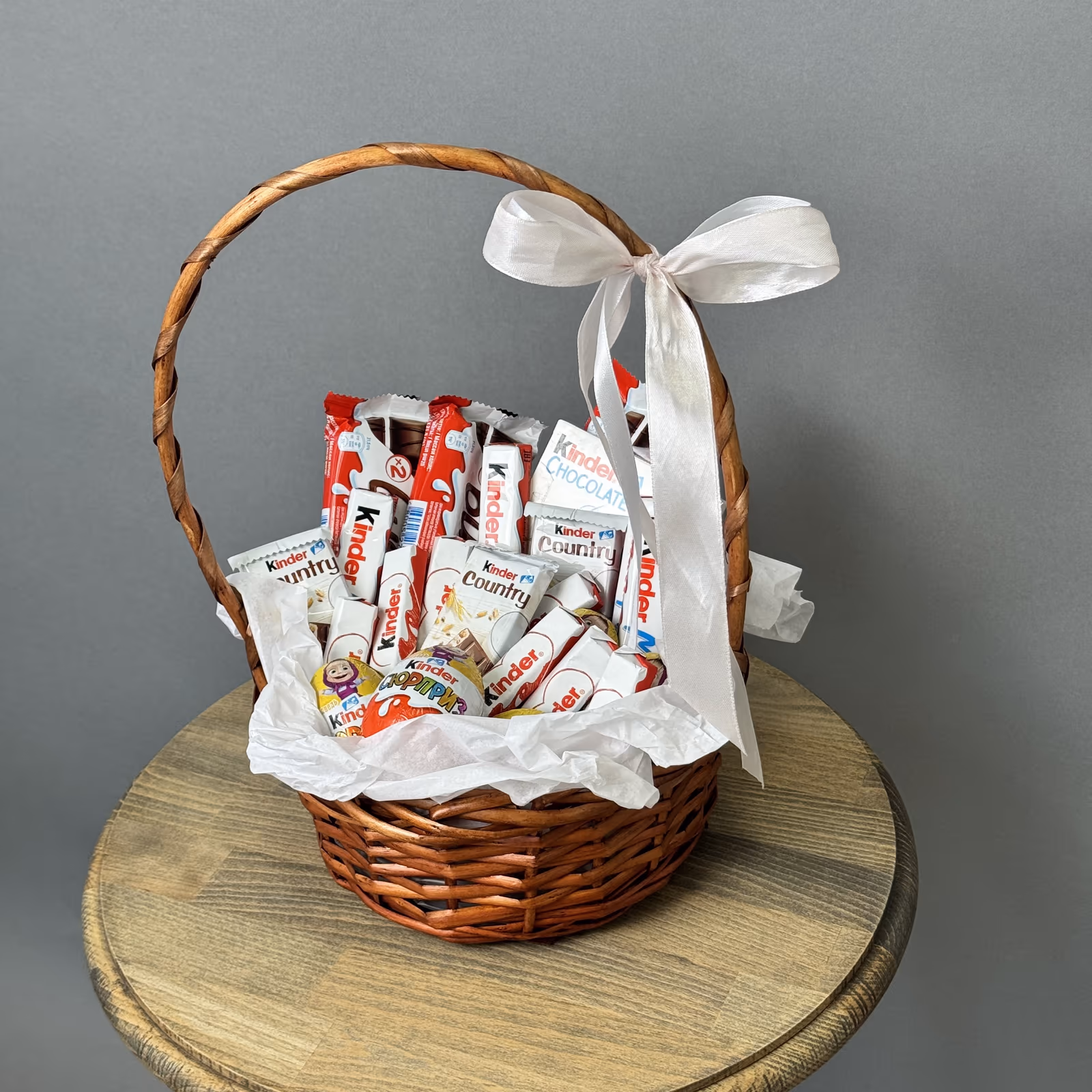 Подарочная корзина Kinder «Сладкое счастье» — фото 4
