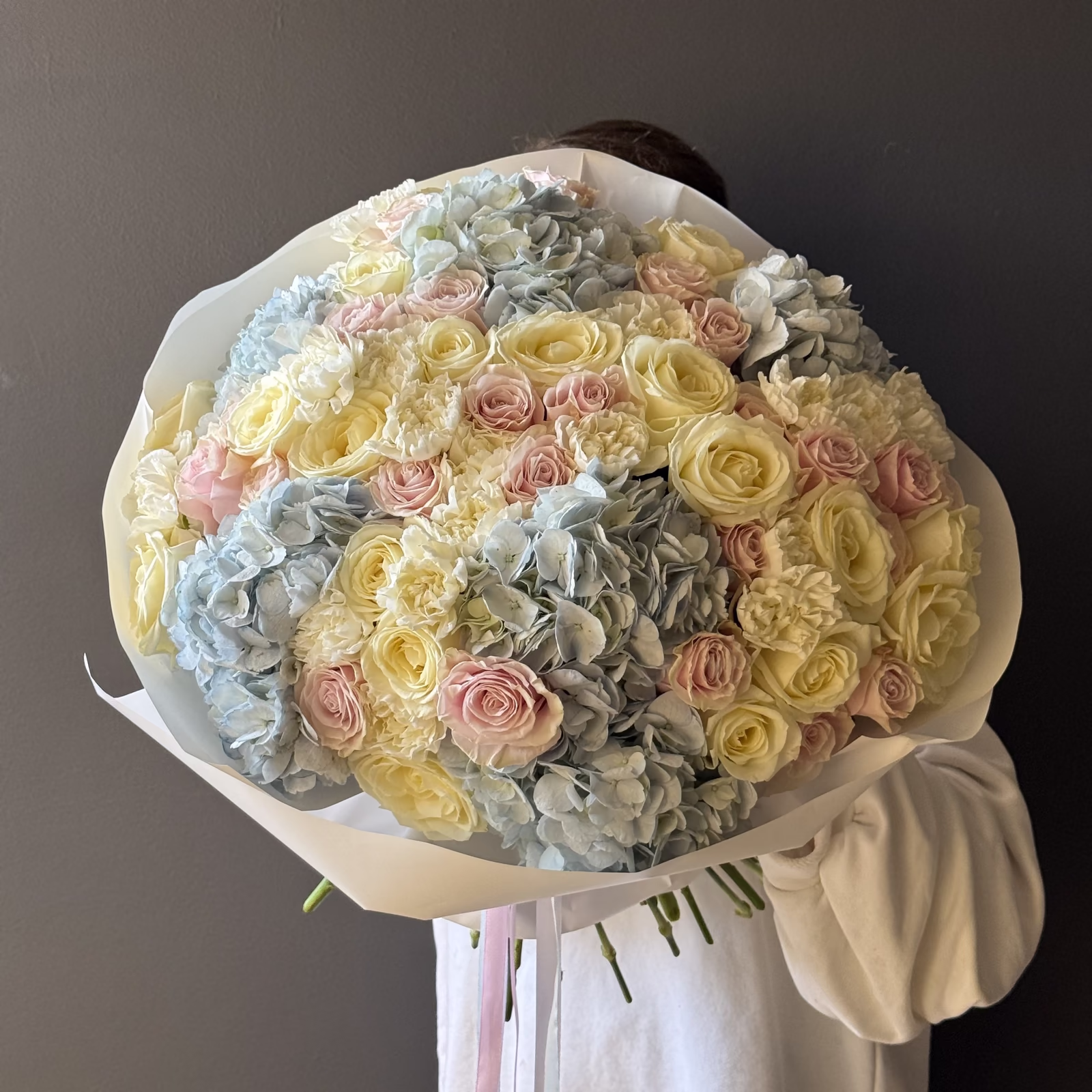 2 — THE ÁME Flowers