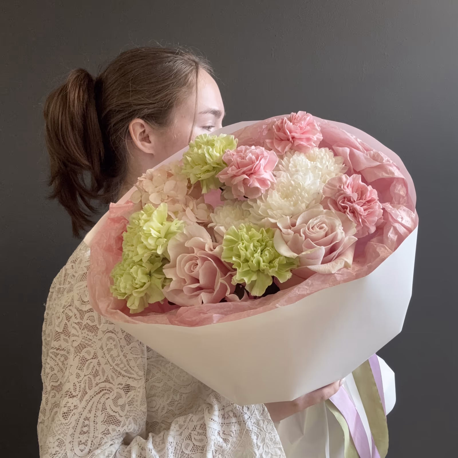 Авторский букет «Фисташковый зефир» — THE ÁME Flowers