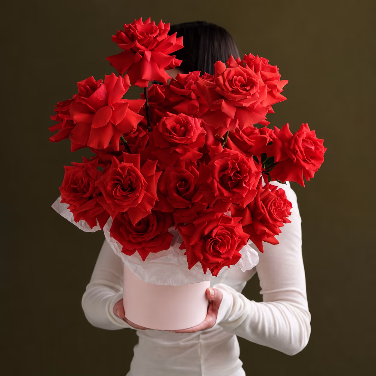 Коробка с Французскими розами Nina 25шт — THE ÁME Flowers