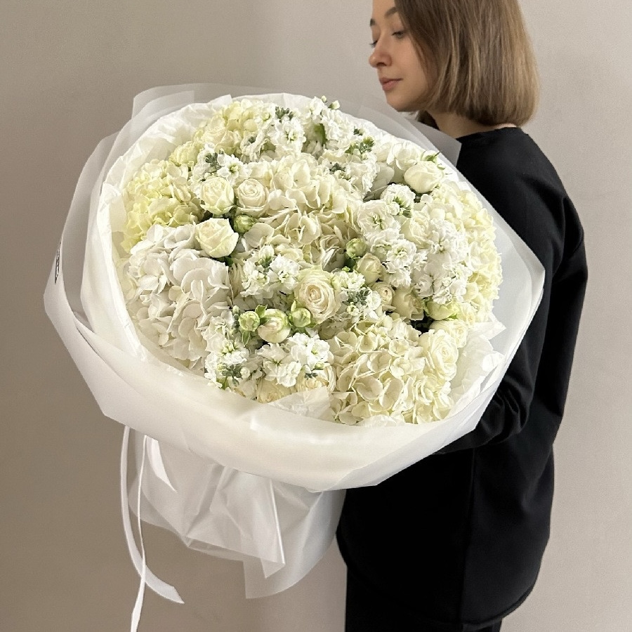 Авторский букет «Белое вдохновение» — THE ÁME Flowers