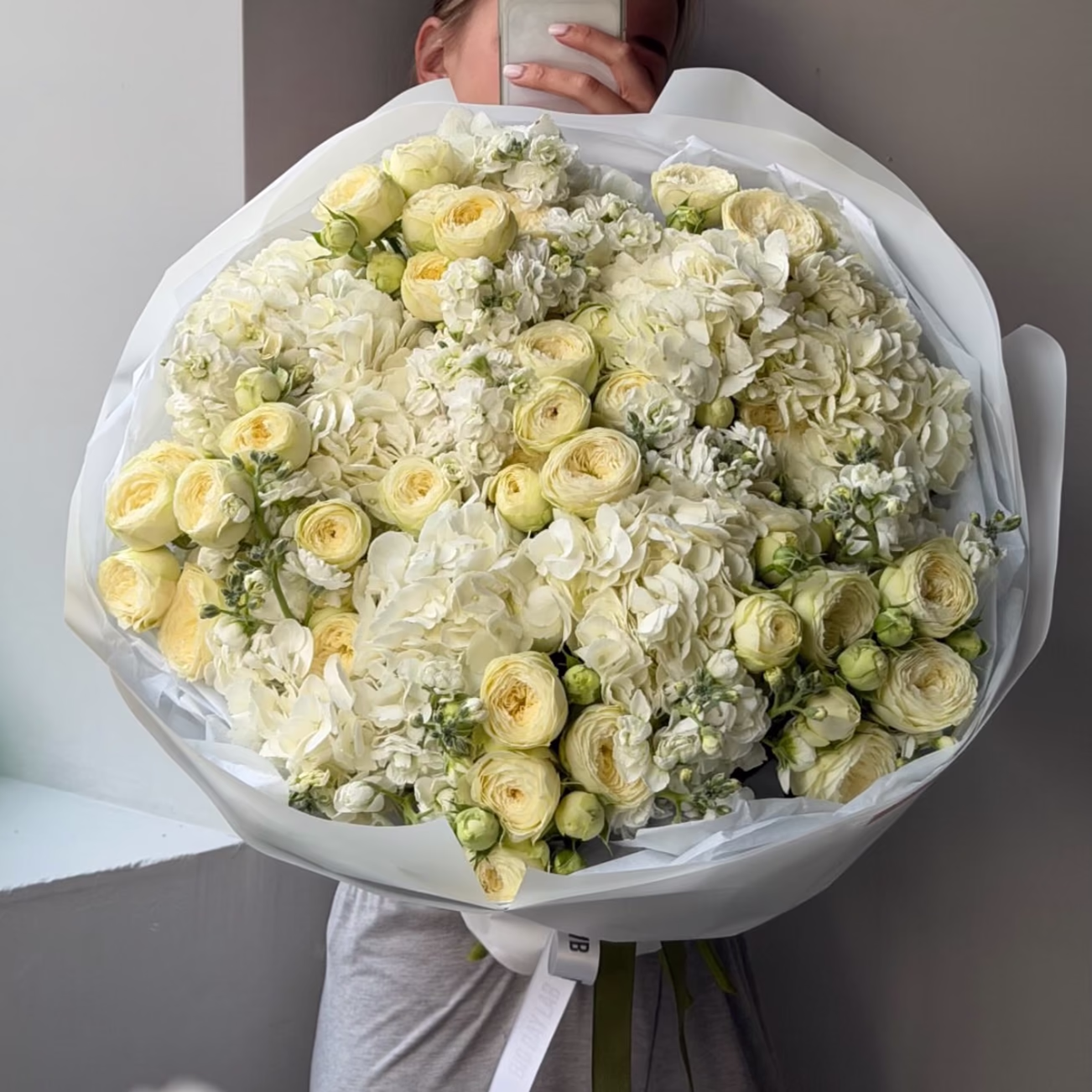 Авторский букет «Ванильное облако» — THE ÁME Flowers